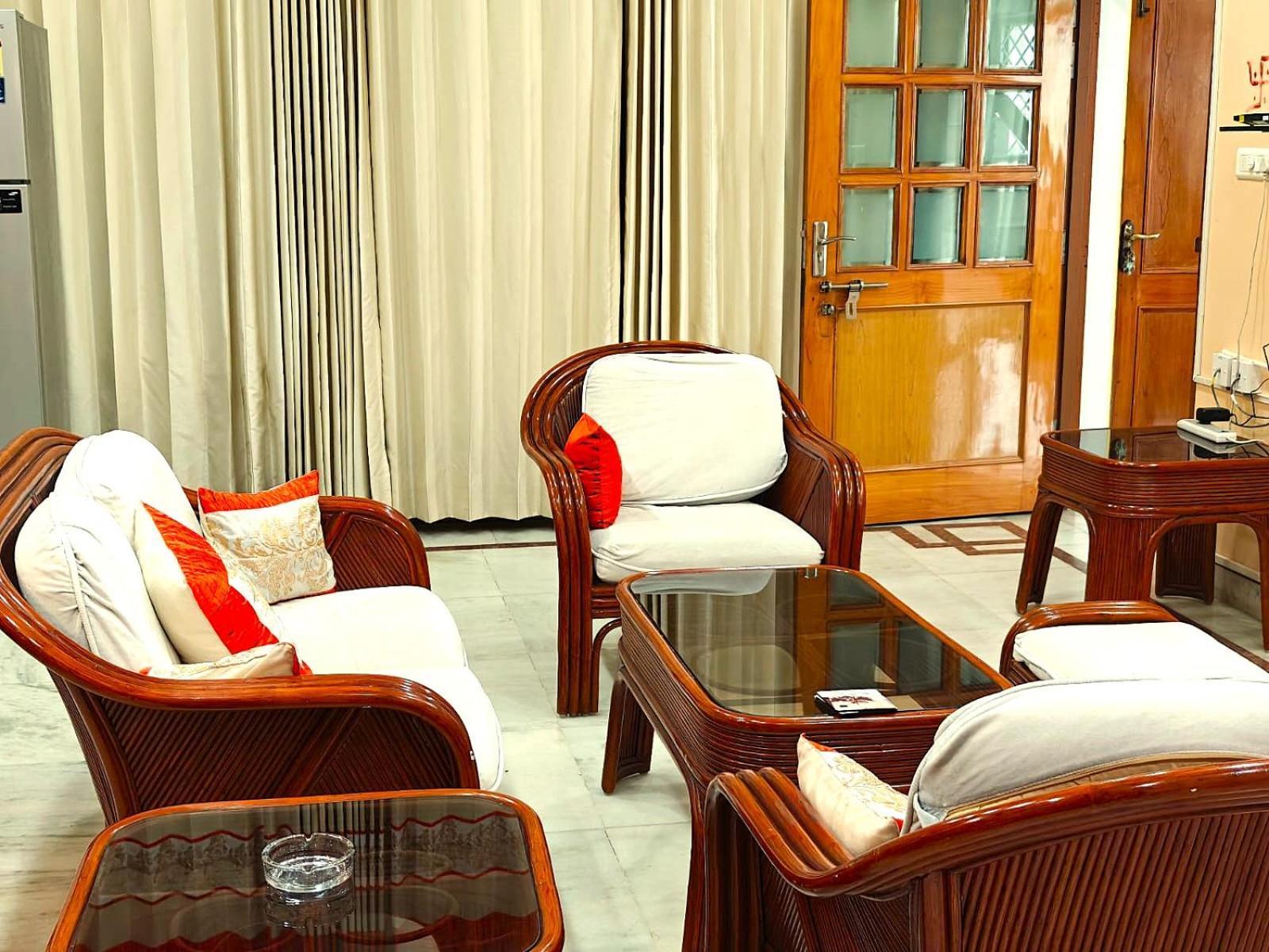 Fully Furnished Ish, Atithya Homestay With Various Amenities And Free Services In Lucknow, India Екстер'єр фото